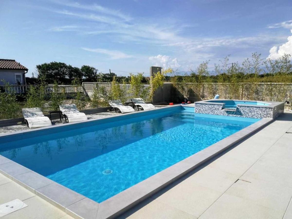 Villa Flora Maris Apartments Privlaka  Kültér fotó
