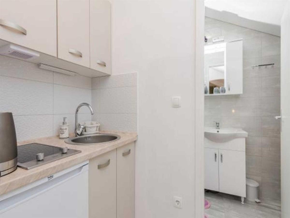 Villa Flora Maris Apartments Privlaka  Kültér fotó