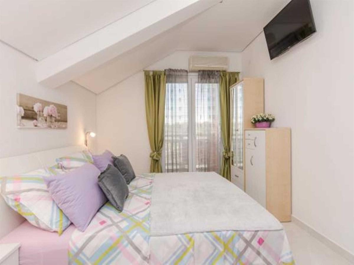 Villa Flora Maris Apartments Privlaka  Kültér fotó